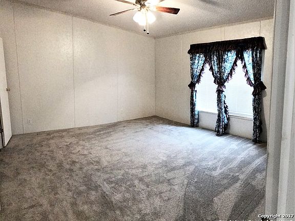 5th image of 2031 Hickory Way