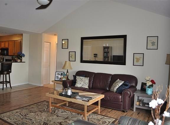 2nd image of 1579 Weatherstone Dr
