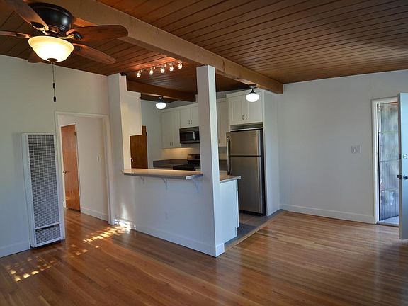 2nd image of 2911 Colorado Ave APT A