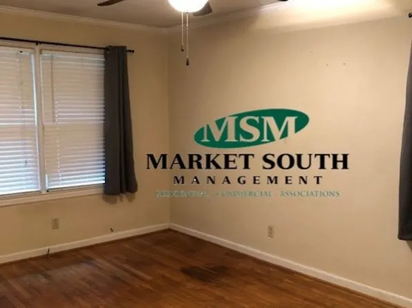 5529 Habersham St, Savannah, GA 31405