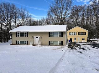 240 Leda Ave, Manchester, NH 03104