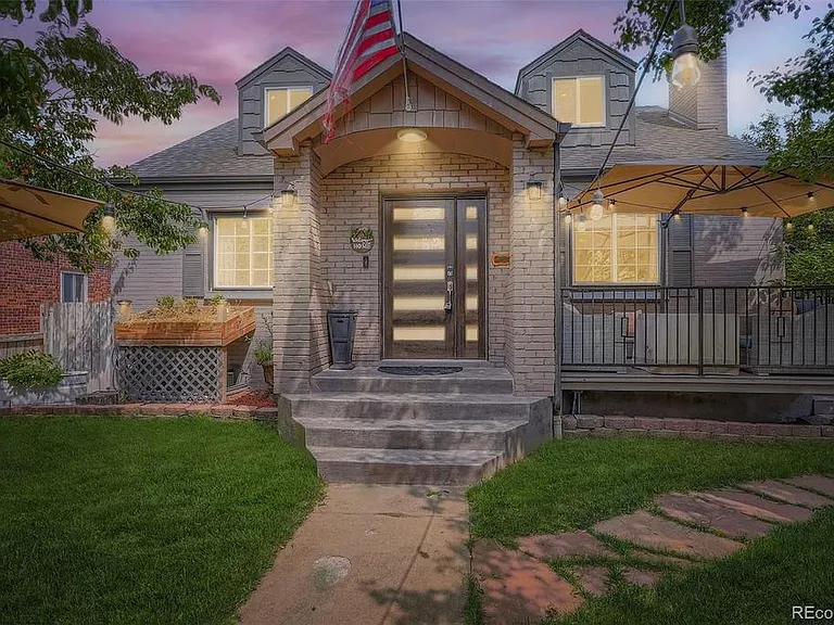 3070 Ash St — Photo 2