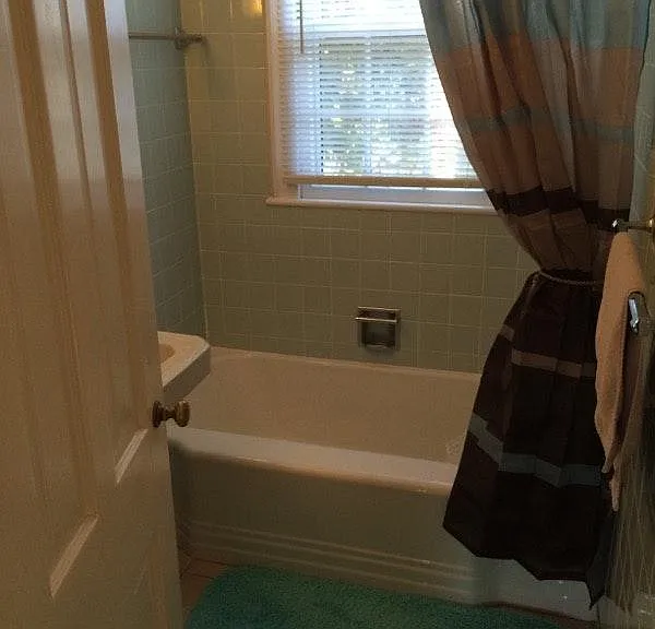 2408 Greenbrier Rd — Photo 9