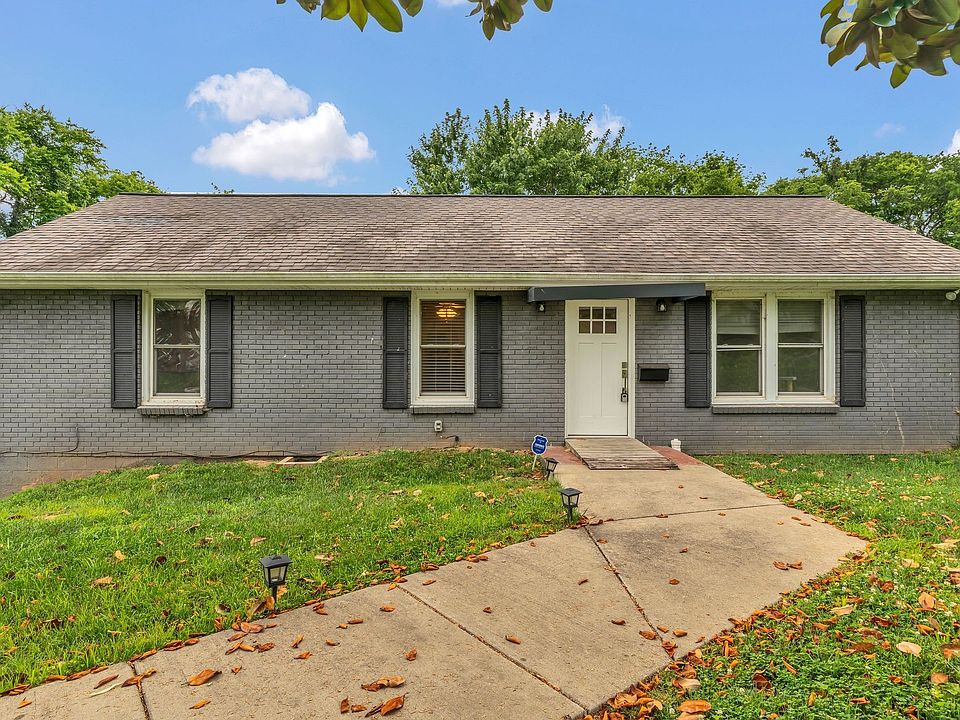 1st image of 105 Donmond Dr