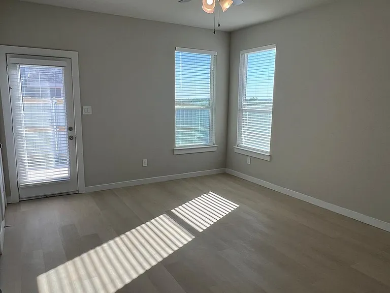3409 Valley Vista Dr — Photo 17