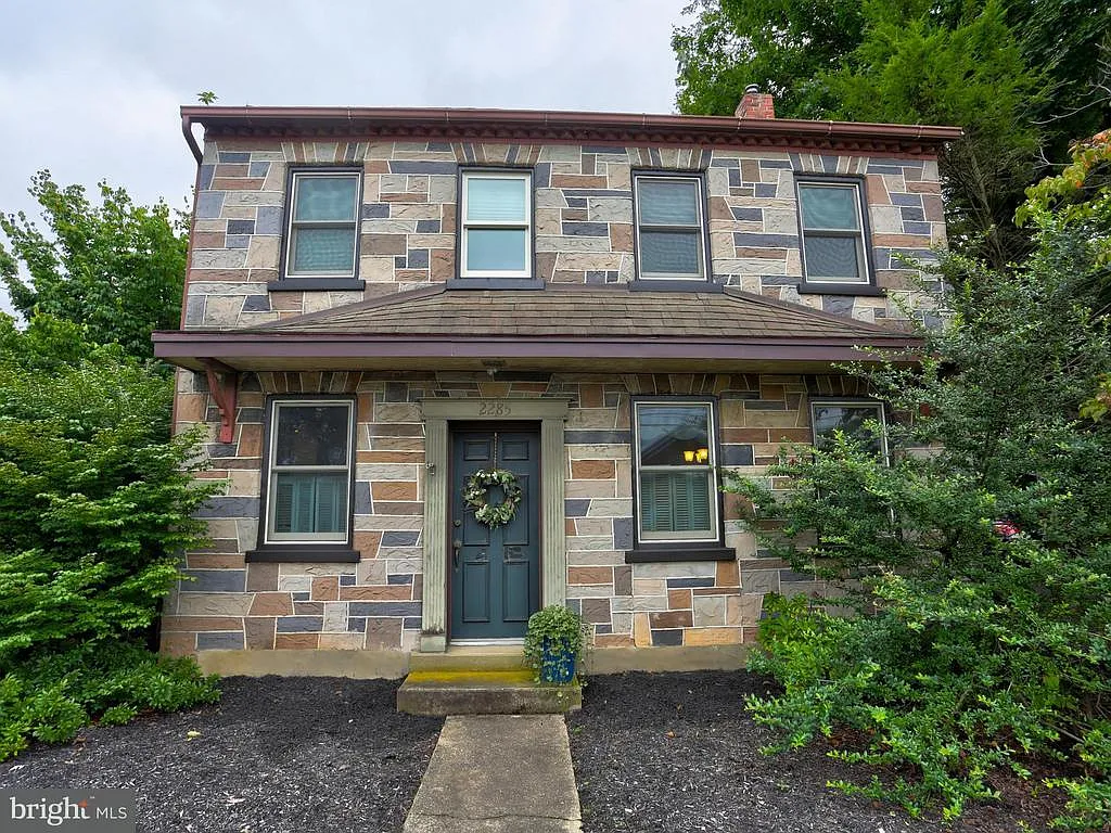 2285 Lititz Pike photo 1