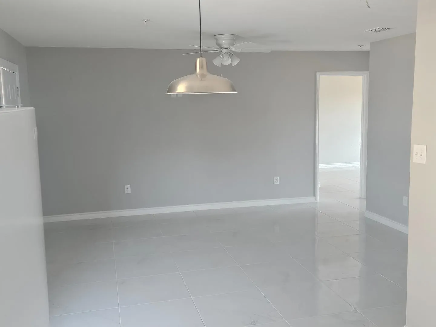 315 Dorel Dr - 302 — Photo 3