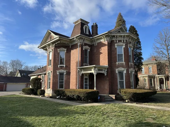 175 N Mulberry St, Logan, OH 43138