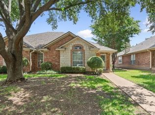 555 Old Mill Creek Dr, Woodway, TX 76712