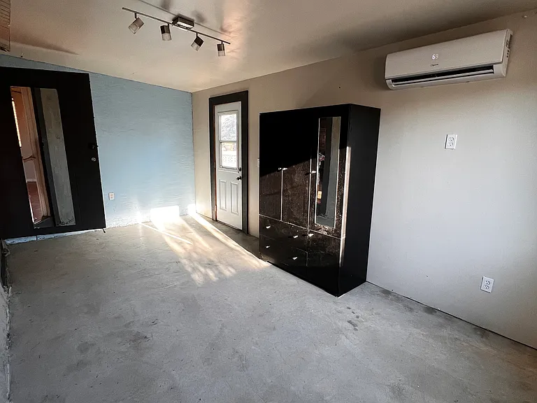 57614 Crestview Dr #C — Photo 11
