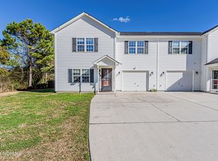 258 Smallwood Rd, Hubert, NC 28539