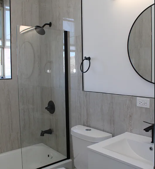 3660 W Grenshaw St #3 — Photo 3