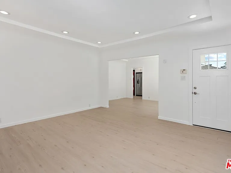 2316 Selby Ave — Photo 8