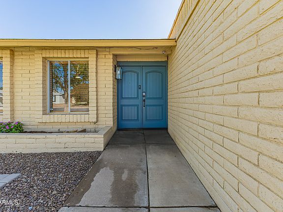 5th image of 535 W PANTERA Avenue
