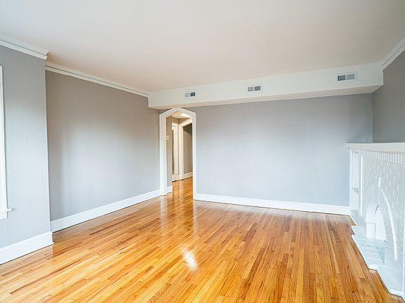 5th image of 7037 S Indiana Ave #3