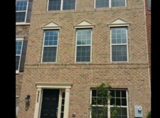 9805 Smithview Pl, Glenarden, MD 20706