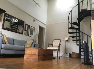 900 S 48th St APT 3, Philadelphia, PA 19143