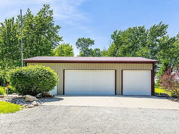 5th image of 3913 NE 150th Ave