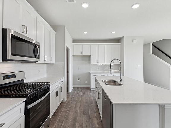 5th image of 1222 Triton Dr