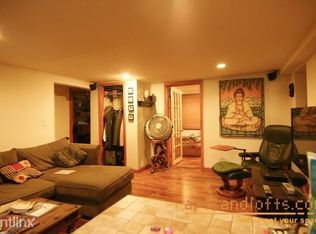 539 Driggs Ave, Brooklyn, NY 11211