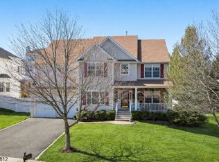 654 Skyline Dr, Jefferson Twp., NJ 07849