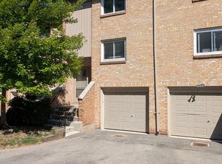 63 Fonthill Rd #5, Hamilton, ON L9C6T1