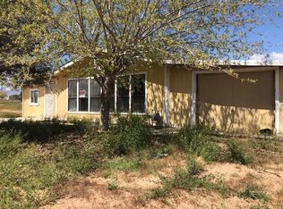14076 Sage St, Oak Hills, CA 92344