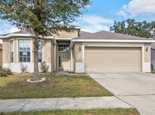 5337 Clover Mist Dr, Apollo Beach, FL 33572