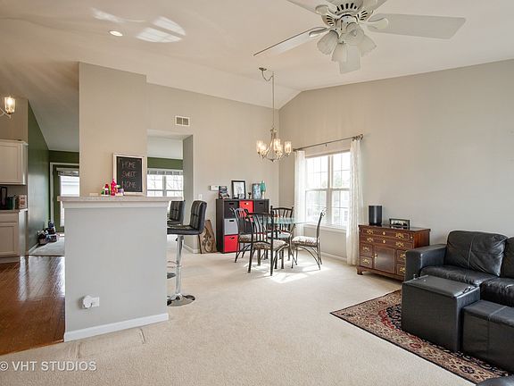 3rd image of 3087 Falling Waters Ln #3087