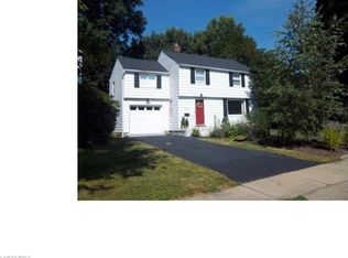 2728 Overbrook Rd, Cuyahoga Falls, OH 44221