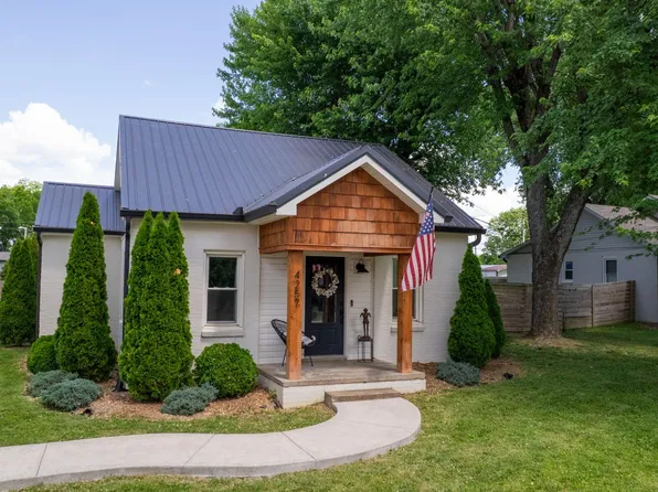4257 Church St, Greenbrier, TN 37073