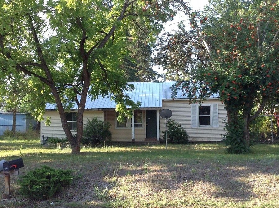 1st image of 205 W 22nd Ave