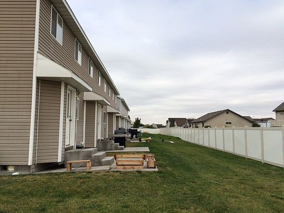 4th image of 3875 E Greenwillow Ln