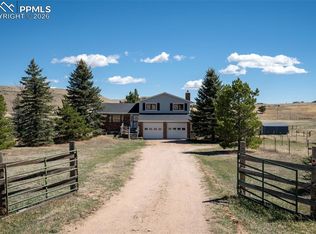 12360 Mesa View Rd, Larkspur, CO 80118