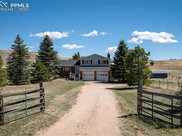 12360 Mesa View Rd, Larkspur, CO 80118