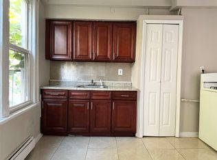 86 Central Ave APT 3, Jersey City, NJ 07306