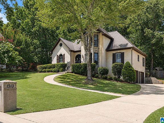 3rd image of 1513 Cypress Cove Cir