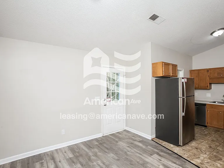 14688_006_dining_room_14137880.jpg