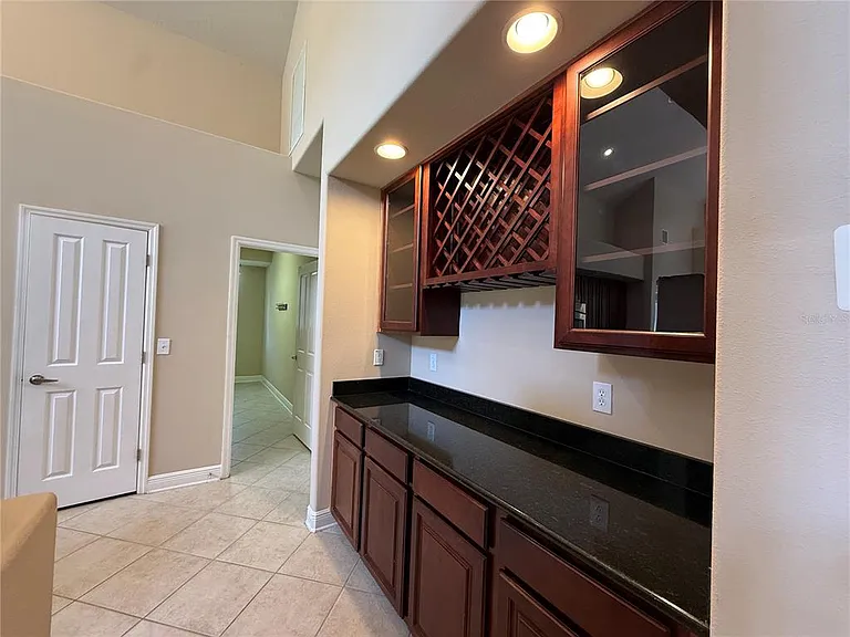 1754 Fircrest Ct — Photo 9
