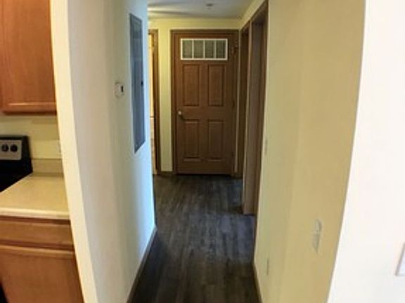 5th image of 9942H Arthur Ln