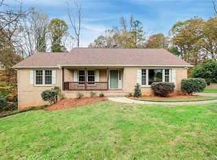 2727 Whiffletree Rd, Charlotte, NC 28210