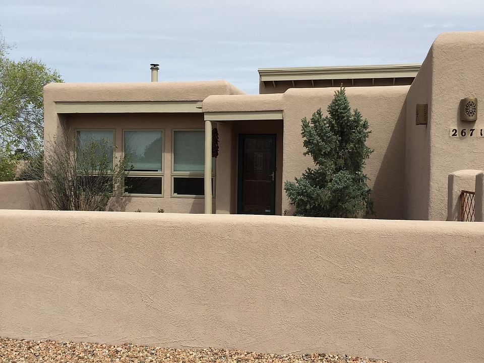 1st image of 2671 Via Caballero Del Norte