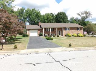 2814 Jefferson Ln, Waynesboro, VA 22980