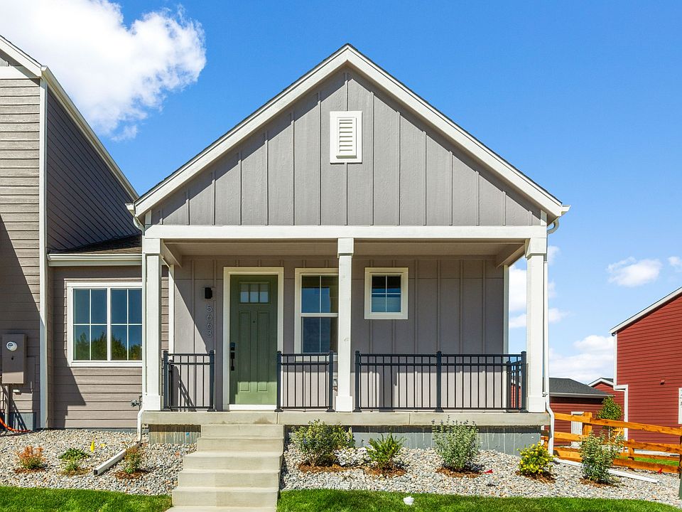 3-Unit Modern Farmhouse Elevation