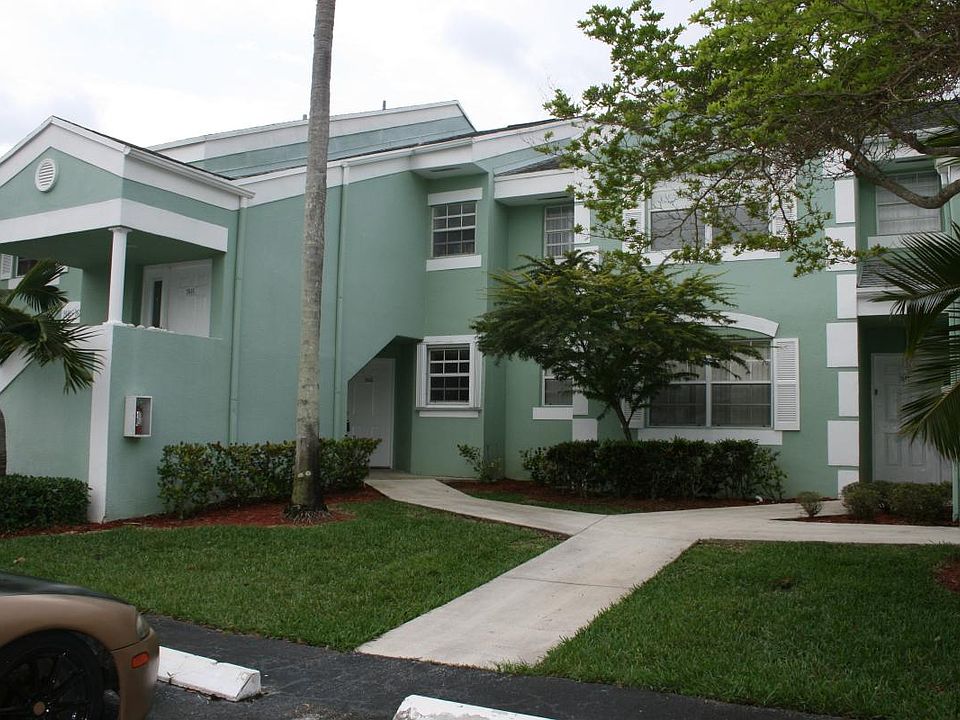 1st image of 2643 SE 21st Ct