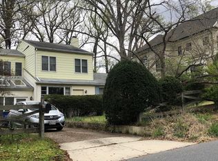 6227 Madawaska Rd, Bethesda, MD 20816