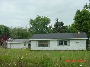 5658 Richardson Rd, Pinconning, MI 48650