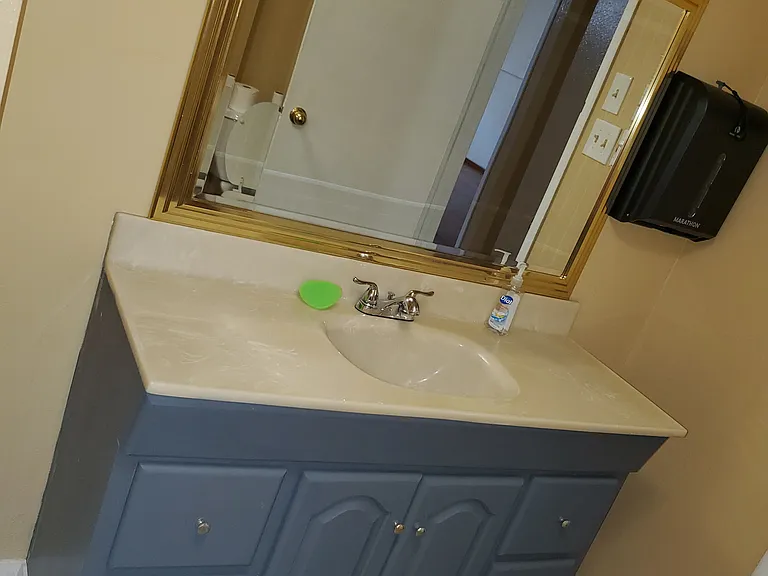 2747 E Hampton Way — Photo 8