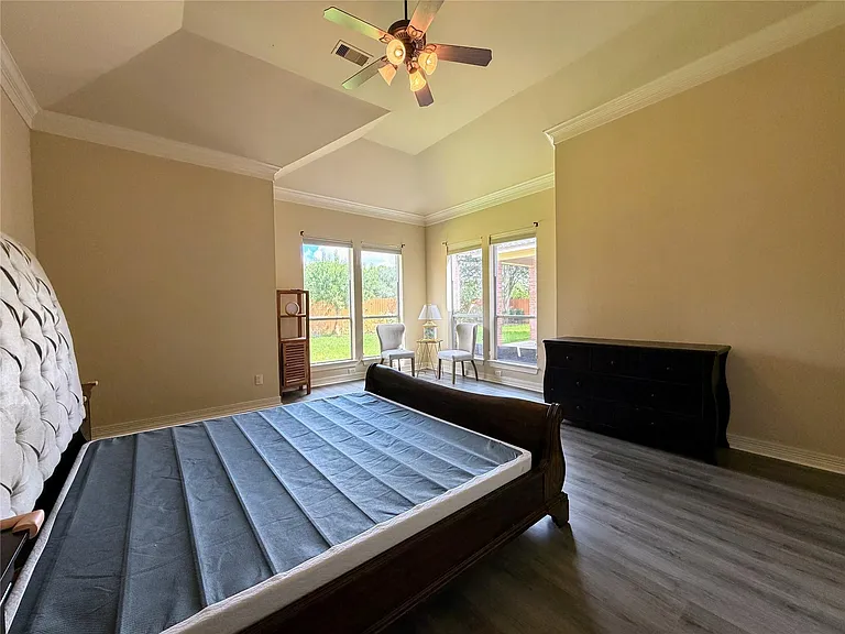 4702 Payton Chase Ln — Photo 23