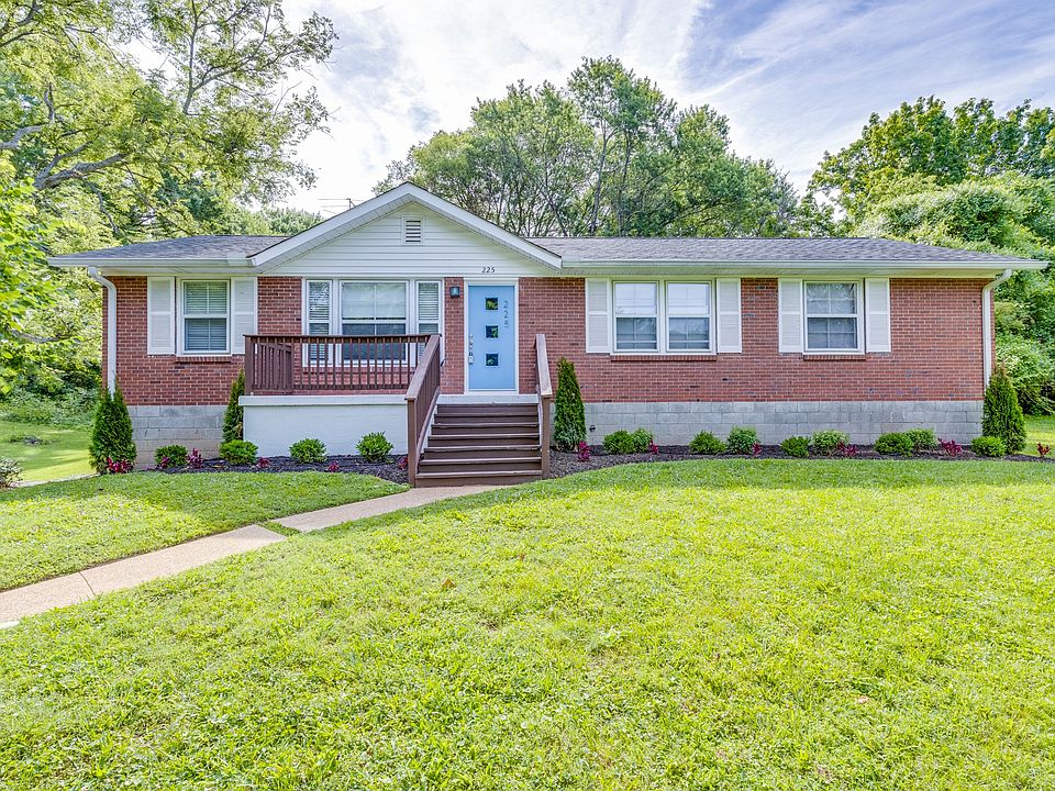 1st image of 225 Bermuda Dr